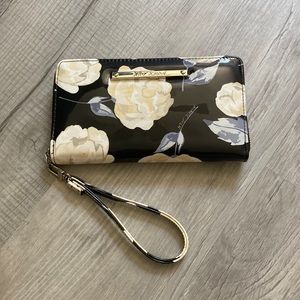 NWOT betsey johnson clutch